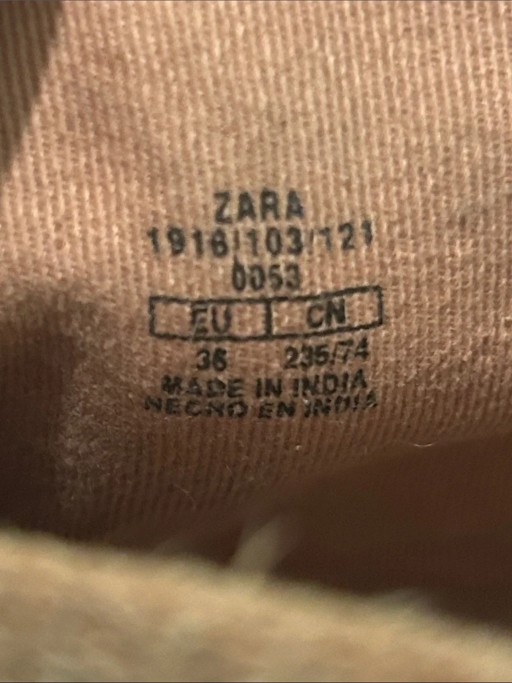 Zara Girls Suede Slip In Ankle Boots Booties w/ Tabs in Brown size 36(US size 6)